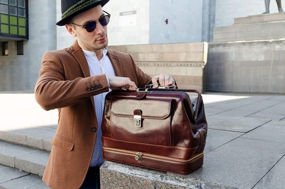 Time Resistance Full Grain Leather Doctor Bag Medical Bag Vintage Style Briefcase - Image 2