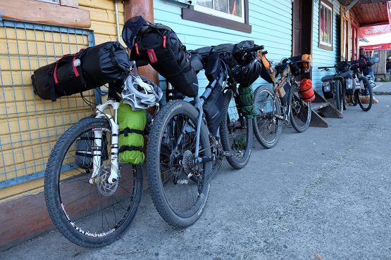Blackburn Grey Outpost W Dry Road Bike Saddle Bag - Image 3