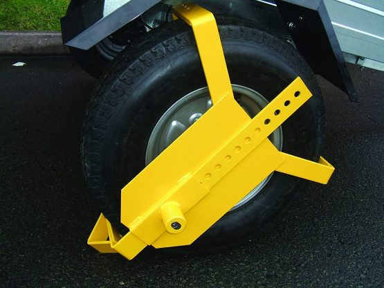 Maypole MP909 10"-16" Heavy Duty Wheel 10-16" Clamp, Yellow - Image 2