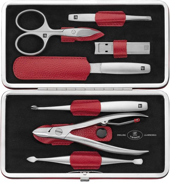 Henckels Twinox Manicure Set Dauphine Red- Z Comp. 7 Pieces- Combs- Nail Cleaner- Tweezers- Nn- File- Di- I