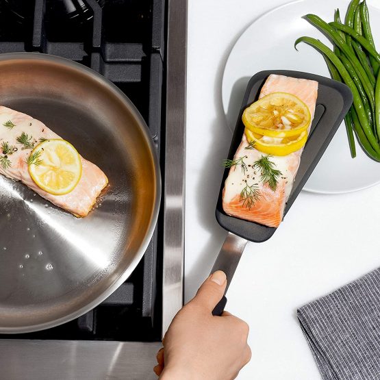 OXO Good Grips Silicone Flexible Omelette Turner - Image 3
