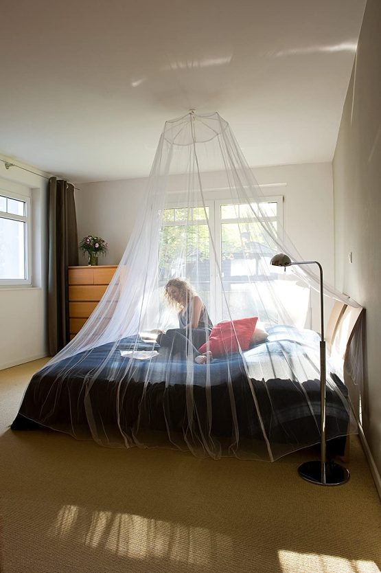 tesa 55836-00020-00 Insect Stop Mosquito Net, Easy To Use, Washable Insect Screen - For Bed and Travel, 12.50 x 2.50 m - White - Image 2
