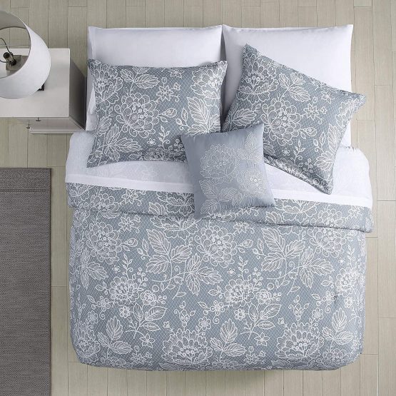 Pacific Coast Textiles 8 piece printed reversible bed in a bag Olivia Full, Polyester - Image 4