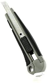 Westcott E-84002 00 9 mm Professional Knife Cutter with Blade - Image 2