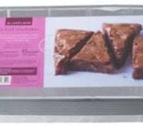 Lakeland Foil Traybake Baking Trays x 10, 32cm x 19cm - Reusable & Recyclable