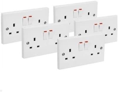 5 White Switched Twin Electric Electrical Double Socket