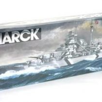 Tamiya TM78013 BISMARK Scale Model