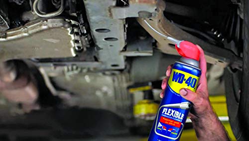 WD-40 Multi Use Lubricant Spray 400ml, Flexible Metal Straw - Image 4