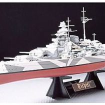 Tamiya TMYTAM78015 TIRPITZ Scale Model