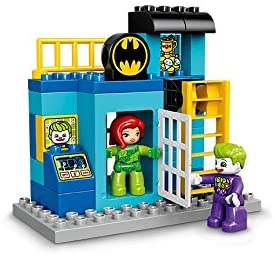 LEGO DC Comics 10842 Bat Cave Challenge Building Set, Mixed - Image 4
