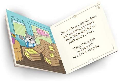Li'l Woodzeez, GrayPaws Wolf Family Set including Storybook - Image 3