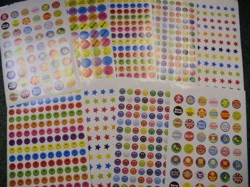 1000+ Childrens Reward Chart Smiley Face Well Done Stickers, Multicolor, 1 - Pack