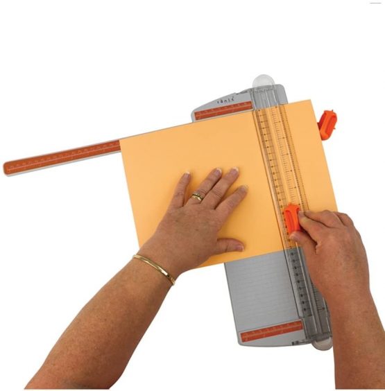 Tonic Studios Tonic Advantage V Blade Trimmer 12-inch, Acrylic, Multicolour, 3.81x18.41x47.62 cm - Image 2