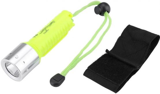 Garosa Diving Flashlight Diving Emit Range 60 Meters Bright Submarine Light Scuba Aluminium Alloy Portable T6 Pocket Safety Lamp Waterproof Torch Underwater Torch with Wrist Strap Outdoor Sports