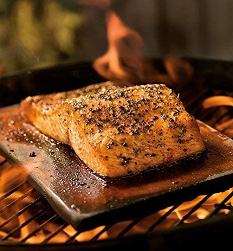 Weber Cedar Wood Smoking Planks, Medium (30 x 15cm), 2-pack, sweet, mild aroma, ideal for cheese vegetables, fish - Image 3