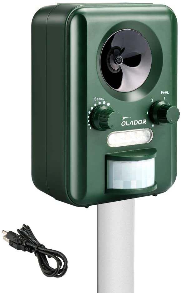 VOLADOR Animal Repellent, Waterproof Ultrasonic Cat Fox Repeller, Solar