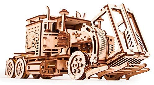 Wood Trick Big Rig Mechanical Toy Truck, Powerful Rubber Band Motor - Image 2