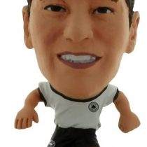 SoccerStarz Germany International Figurine Blister Pack Featuring Julian Draxler Home Kit