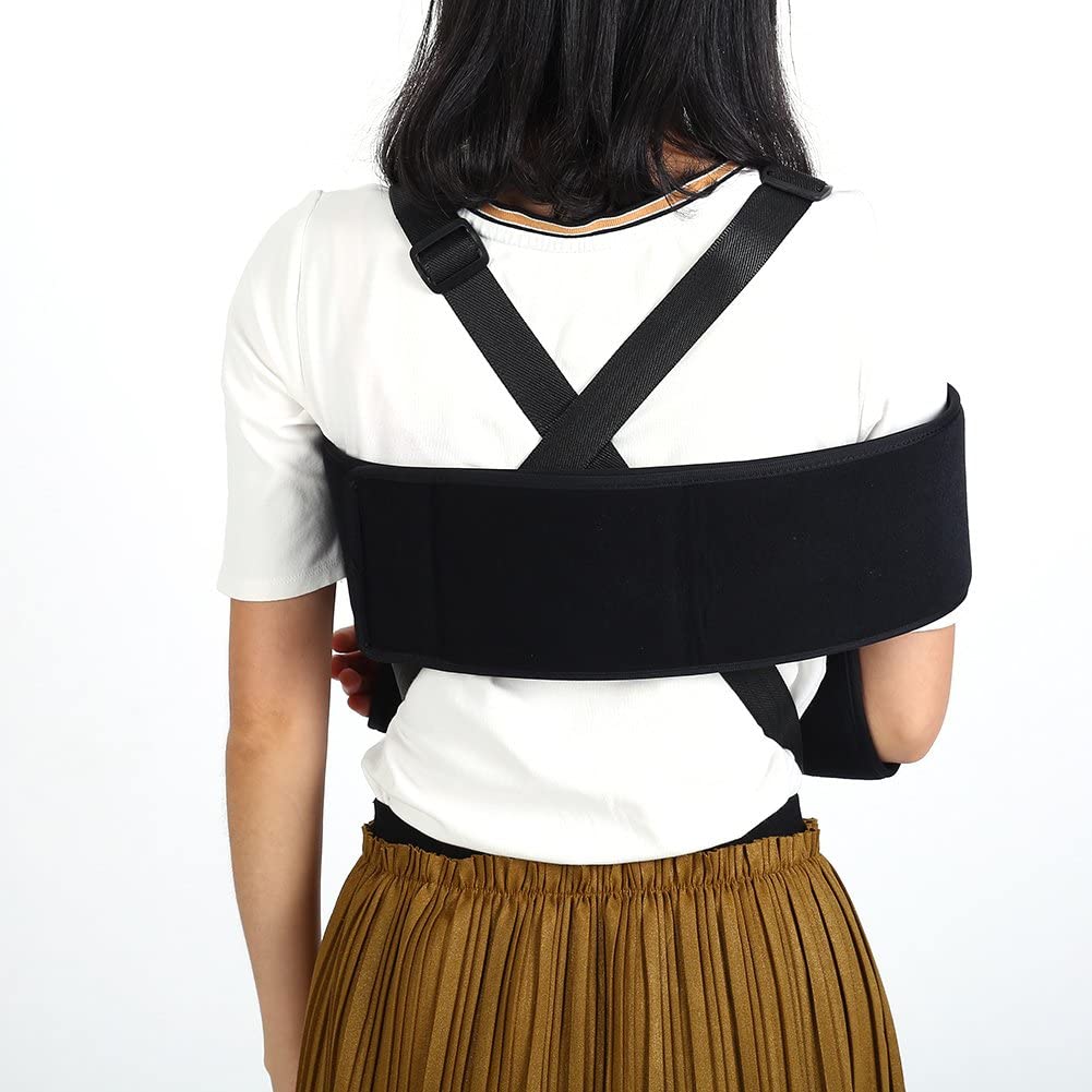 how-to-use-an-arm-sling-for-a-fractured-shoulder-livestrong-com