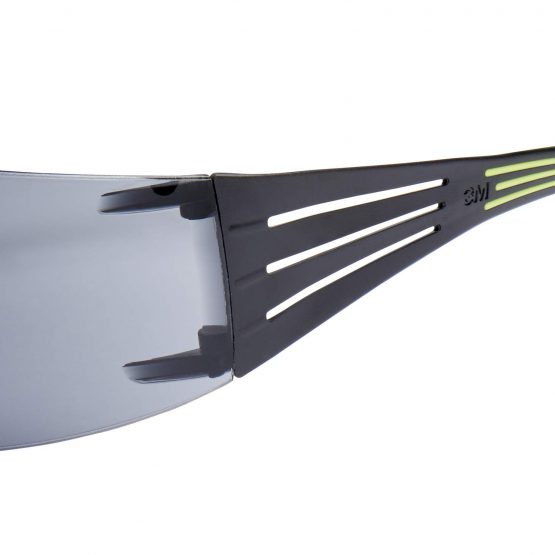 3M Safety Glasses SF400 GC1 Grey - Comfortable Work Safety Glasses with Anti-Scratch Coating - Double Sided UV, Anti-Scratch & Anti-Fog Coating - Image 4