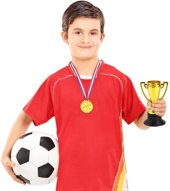 FEPITO 30 Pcs Trophies Medals Set 10Pcs Gold Plastic Trophy Cup and 20Pcs Winner Medals for Kid Party Sports Awards - Image 4