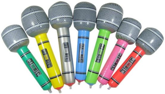 The Glowhouse Inflatable Musical Instruments Inflatables Guitar Saxophone Microphone For Party Supplies Party Favours Balloons Random Colour (4 Microphones)