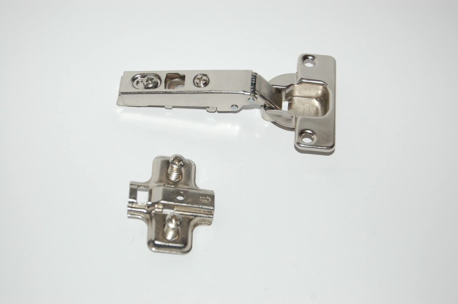 Furnica 2X SOFT CLOSE KITCHEN DOOR HINGE, Bright Zinc - Image 2