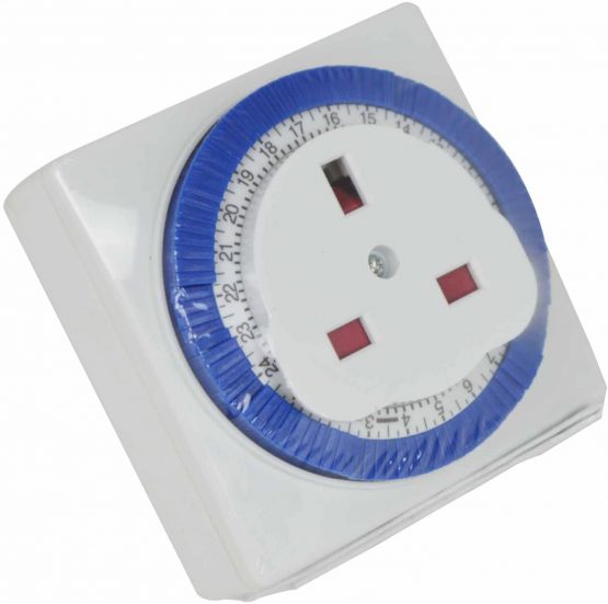 Status 24 Hour Segment Square Timer Switch