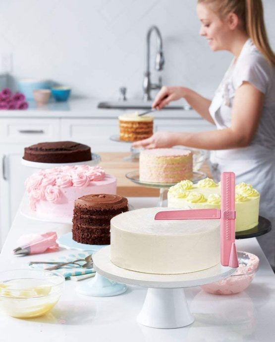Cake Scraper, 2 Pack Adjustable Fondant Smoother Icing Smoother Fondant Smoothing Tool for Spreading Frosting on Cakes - Image 2