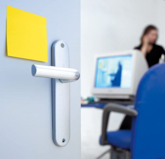 Post-it Notes, Super Sticky Notes Pad, Canary Yellow, Memo Note Pad for Notes Taking and To Do List, 6 Pads of 90 Sheets, Post-it Note Large 76 x 127 mm - Image 4