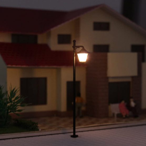 LYM11 10 pcs Model Railway Led Lamppost Lamps Street Lgihts N Scale 5cm 12V New - Image 4