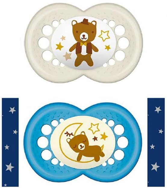 MAM SkinSoft Silicone Unisex Soothers 16 + months Day & Night , 4 pieces, 2 travel boxes - Image 2