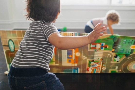Prince Lionheart Everywhere Play Mat,Double-Sided Padded Play Mat,Durable, 201cm x 180cm - Image 2