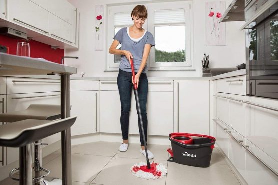 Vileda Turbo 2-In-1 Microfibre Mop Refill Red, Pack of 2 - Image 4
