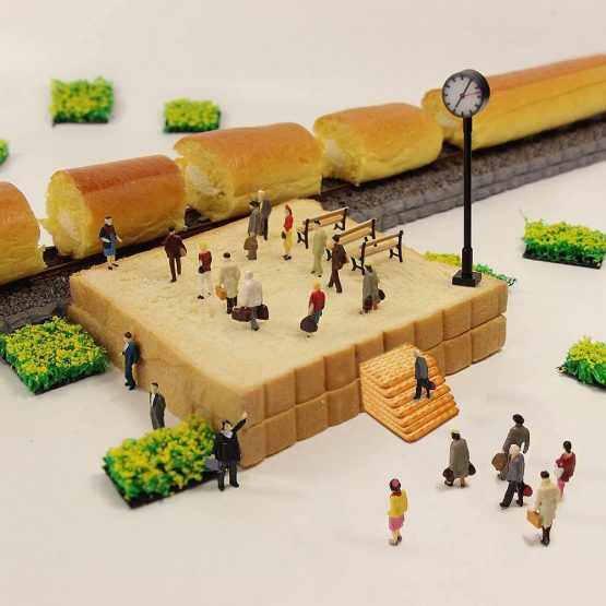 Evemodel P8712 40pcs All Standing Pose Figures Assorted HO Scale Person Model Train Street People Desktop Decoration - Image 4