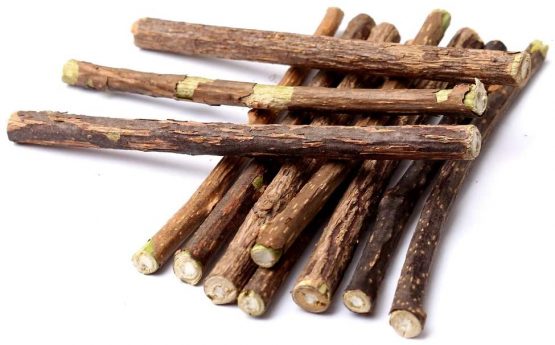 nuoshen 30 Pcs Chew Sticks for Cats, Catnip Sticks Cat Sticks Cat Chew Toy Cat Teething Toys Natural Wood Sticks for Cats Play and Relax - Image 4