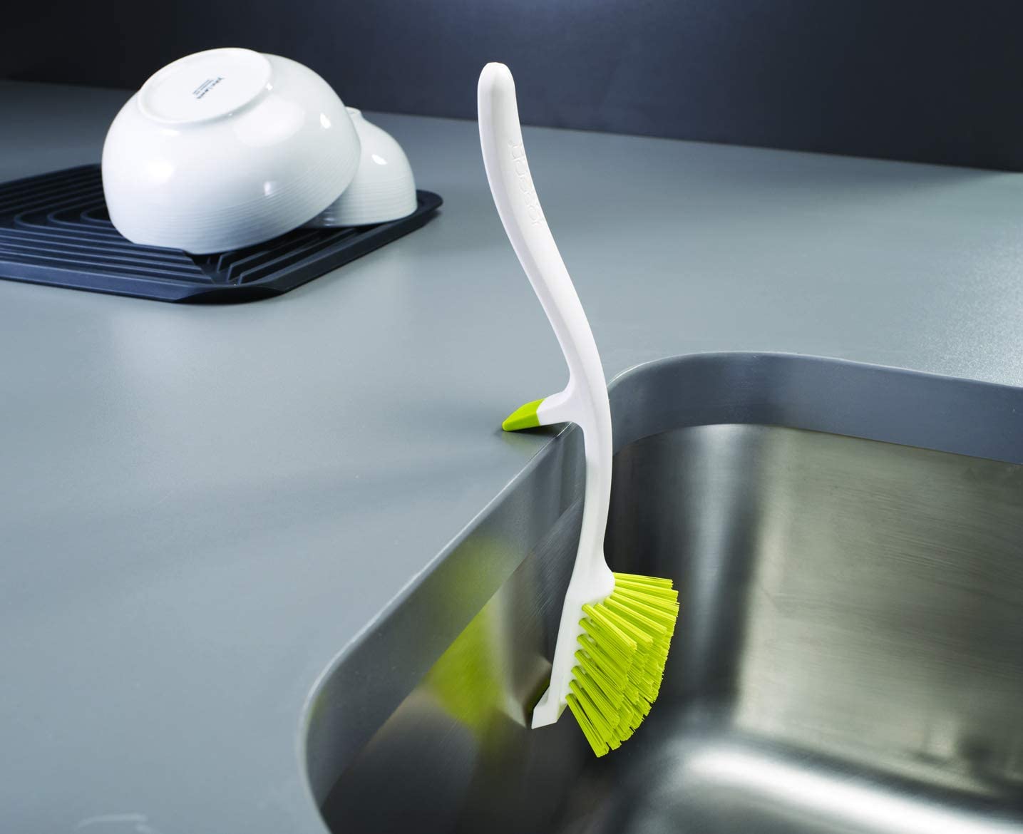 Joseph Joseph Edge Dish Washing up, Scrubbing Brush - Grey - Image 2