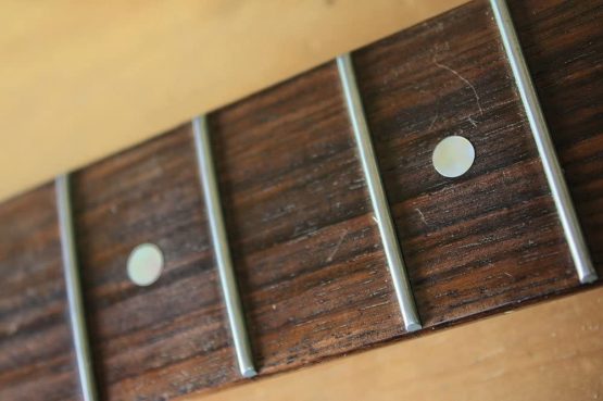 Inlaystickers Inlay Sticker Fret Markers for Guitars & Bass - Custom Dots Set - White Pearl F-085CD-WT-AZ - Image 2