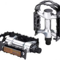 BBB Cycling City Bike Pedals Flat 9/16" with Reflectors Aluminium Body for All Bicycles BPD-16
