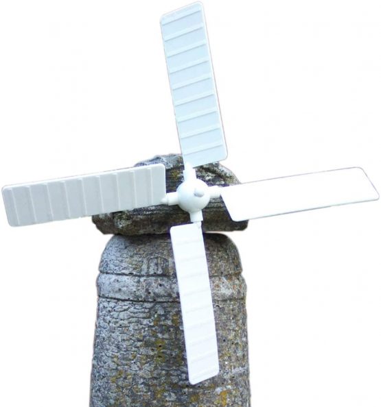 Windmill Sails - Replacements for Garden Windmill - Ref: 17" diameter/GIANT / WHITE CTR. [Only replace your sails with ones that have the same colour centre boss - either RED or WHITE] - Image 4