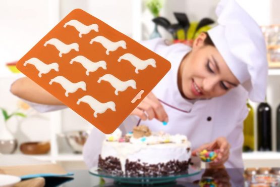 LYWUU Dachshund Dog Shaped Silicone Ice Cube Molds and Tray - Image 4