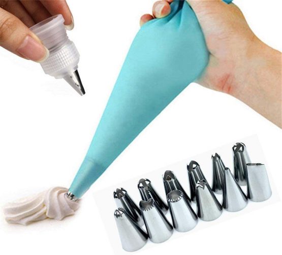 Cake Decorating Equipment 14 Pieces Icing Decoration Kit Piping Nozzle + Silicone Pastry Bags Tool Piping Cream Stainless Steel Nozzles Decorator Pastry Cream Making Set for Dessert Cupcakes Koksi