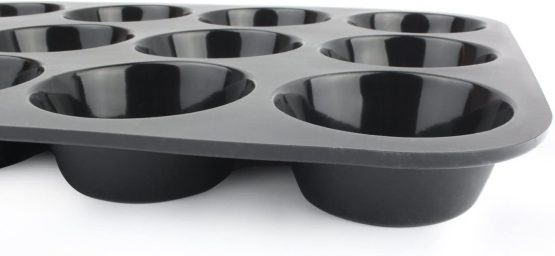 Belmalia Muffin Tray Silicone, 12 Holes, 33 x 25 x 3 cm, Non-Stick Coating, Cupcake Muffins Tin Black - Image 3