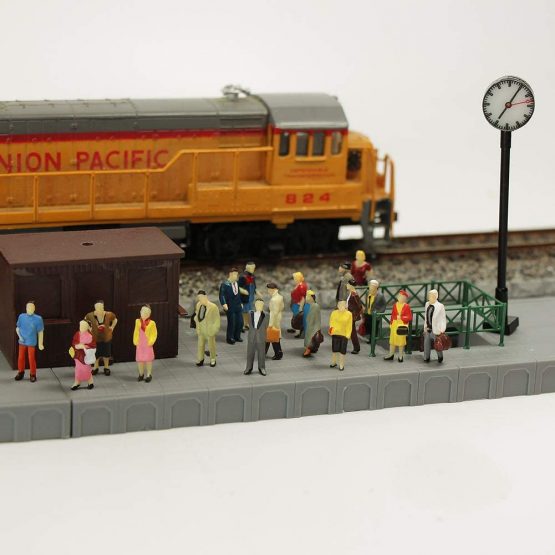 Evemodel P8712 40pcs All Standing Pose Figures Assorted HO Scale Person Model Train Street People Desktop Decoration - Image 2