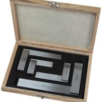Faithfull FAIESSET4 4 Piece Engineers Square Set 50,75,100,150 mm (2 Inch, 3 Inch, 4 Inch, 6 Inch) in Wooden Presentation Case