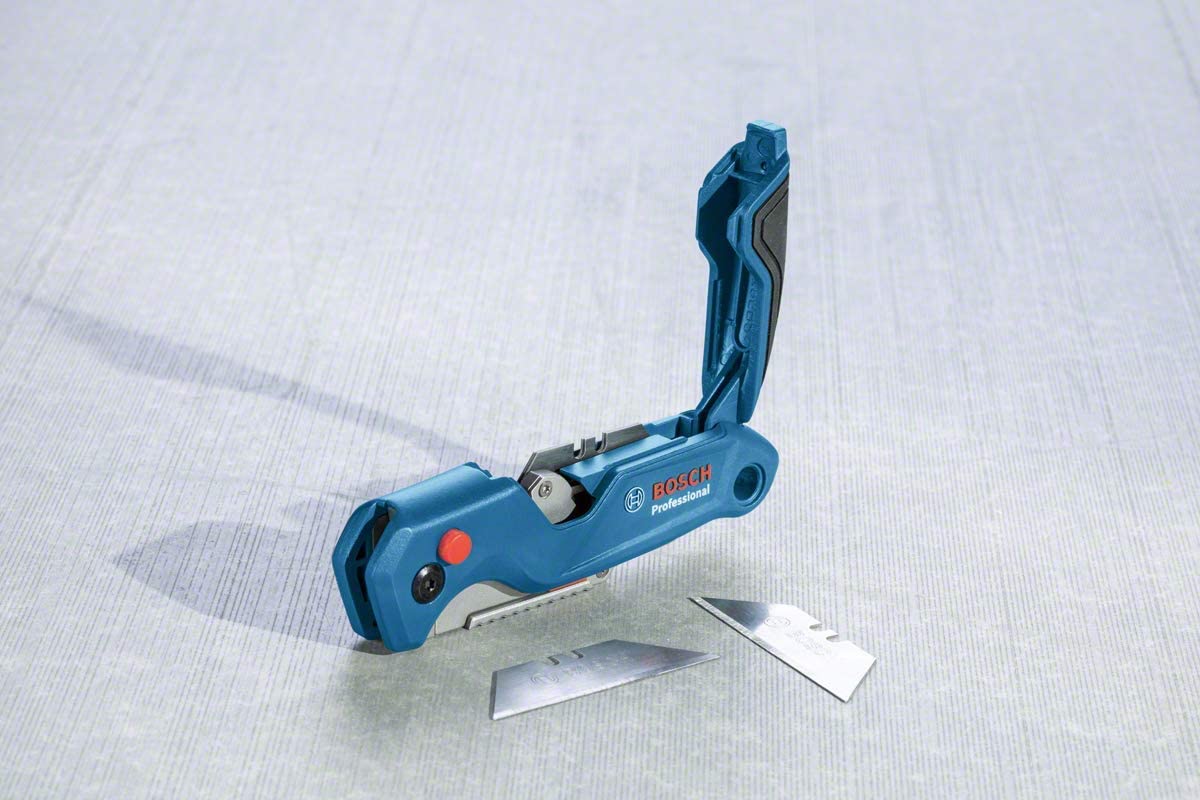 Bosch Professional Universal Folding Knife with Blade Compartment in Metal Handle (incl. Two Replacement Blades - Image 3
