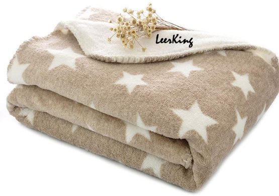 LeerKing Dog Blanket Double Fluffy Fleece Pet Blankets Washable Warm Soft for Cats Dogs Mat Bed, 30 x 40inches