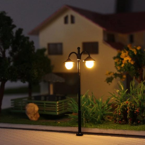 LYM17 10 pcs Model Railway Led Lamppost Lamps Street Lights N Scale 4.5cm 12V New - Image 3