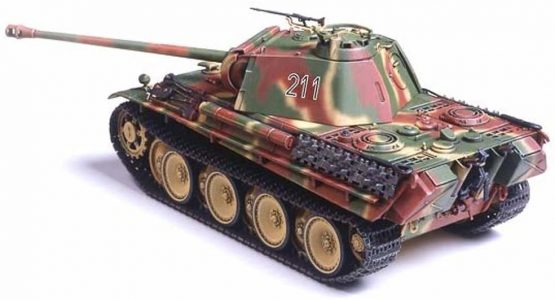 Tamiya 32520 German Panther Type G 1/48 Military Miniature Series No.20 - Image 2