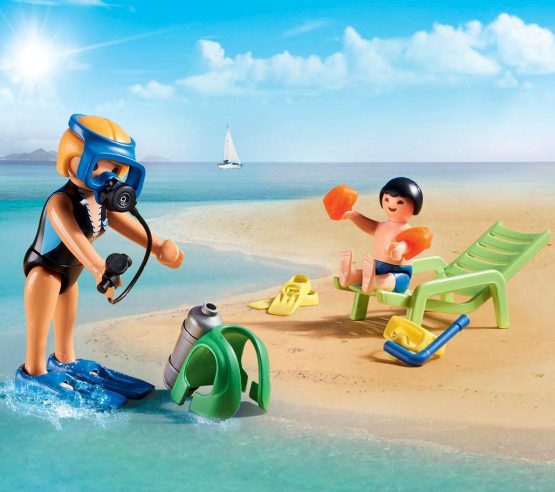 Playmobil 70090 Family Fun Campsite Water Sports Hut - Image 3